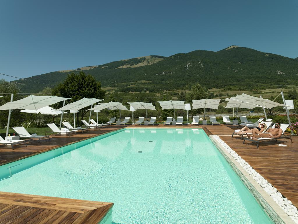 Sport Village Hotel & Spa Castel Di Sangro Exterior photo